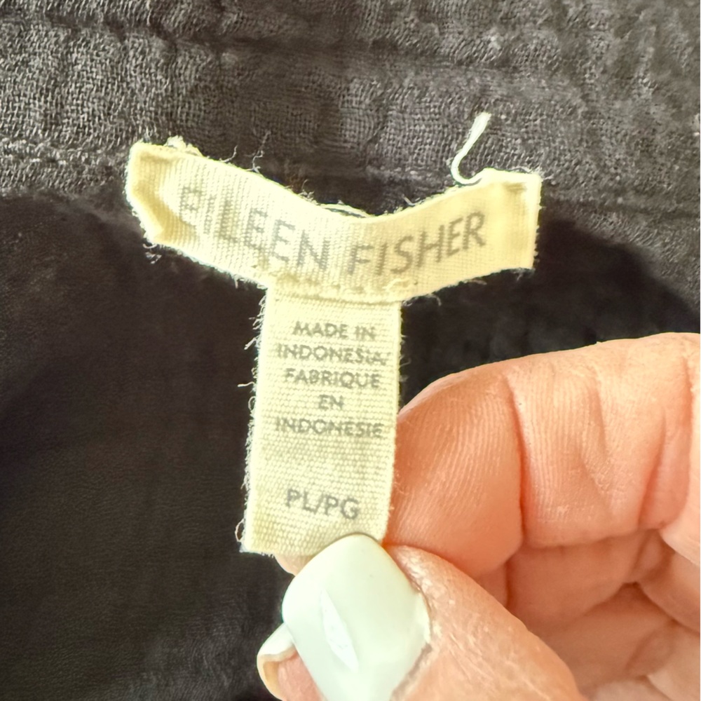 Eileen Fisher Black Gauze Short Sleeve Jumpsuit // Petite Large - Picture 3 of 9
